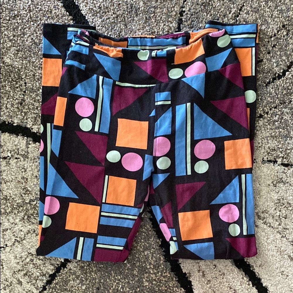 LuLaRoe Geometric Multicolor Leggings OS
